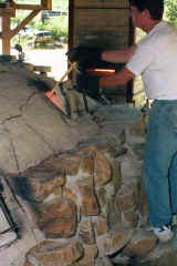 b056.jpg (74532 bytes)